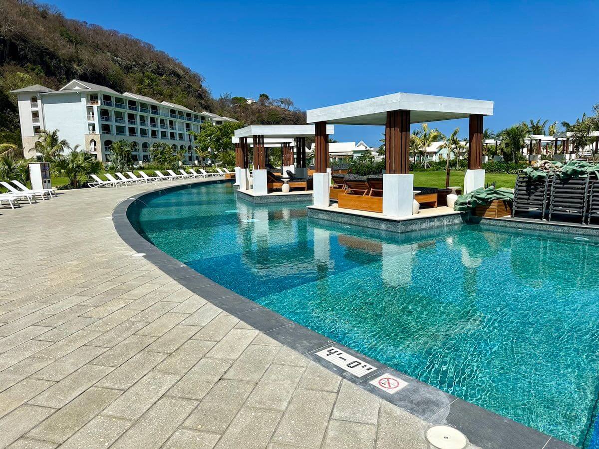 Sandals St Vincent Pool